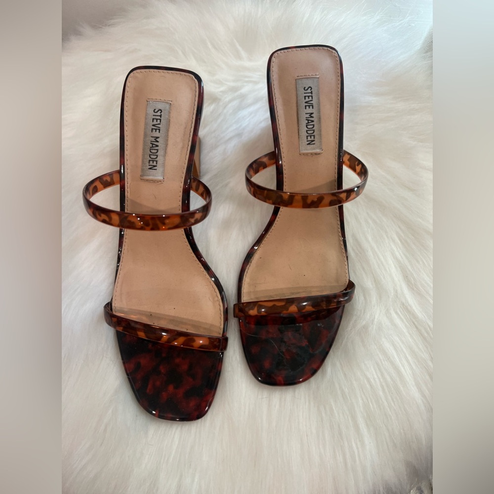 Snakeskin brown clear heels